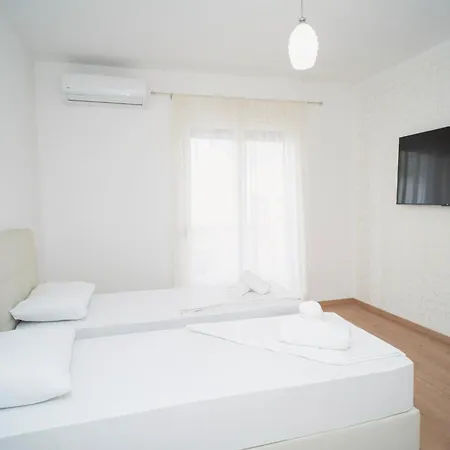 Tvrdava Fortress Lägenhet *